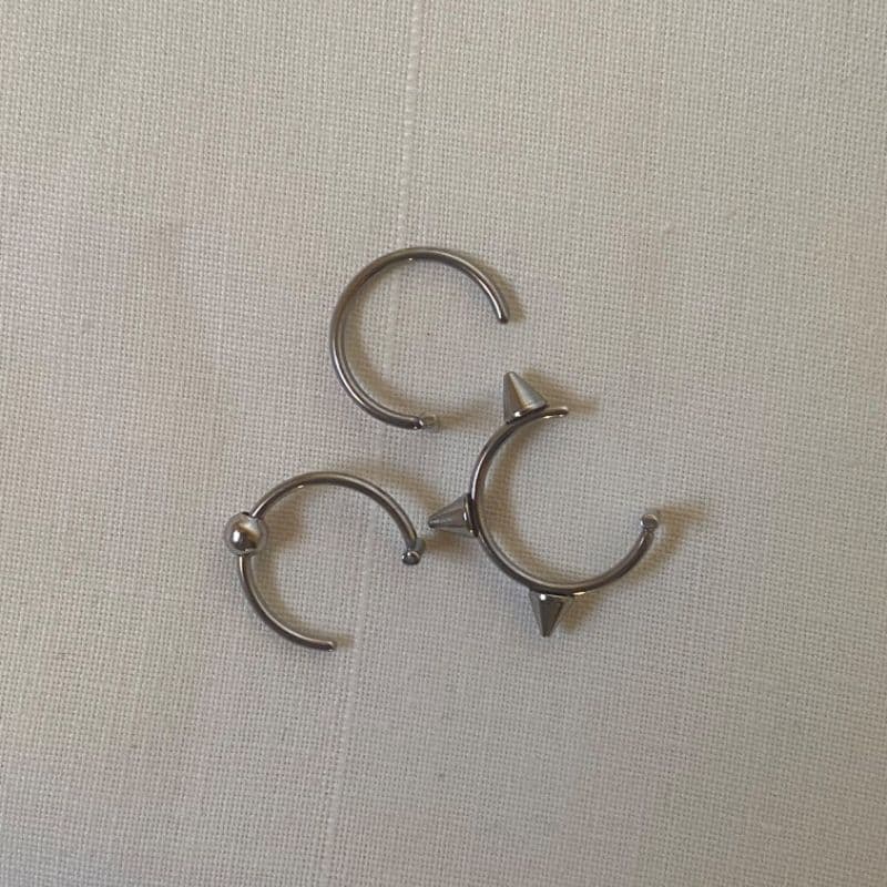 Fake Lip piercing